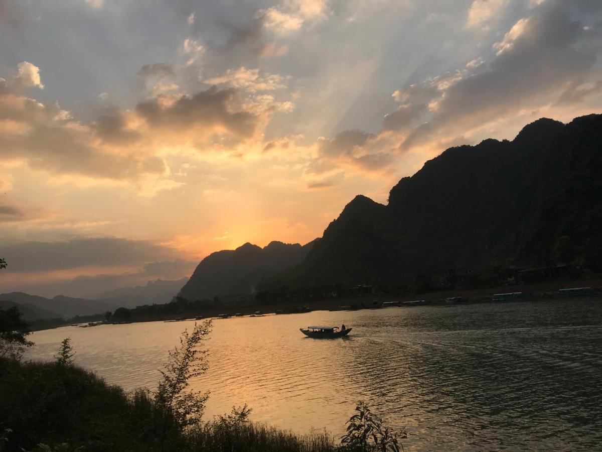 Applebee'S Homestay Phong Nha Extérieur photo